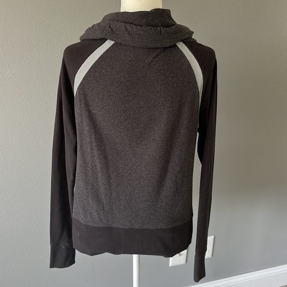 Sweaty Betty Gray Cowl Neck Sweatshirt - Picture 6 of 11